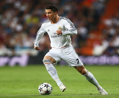 开云·Kaiyun网页版-《ApexLegends》“极夜风暴”新地图上线，战术战局多变，引爆战火辉煌